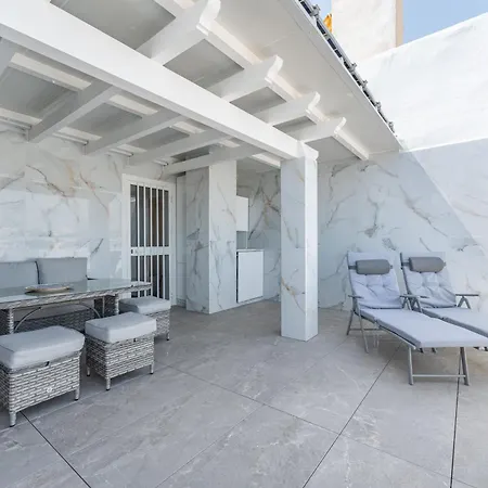 Vt Montemar 3br Duplex With Views Appartement